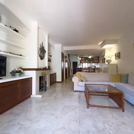 Hébergement de vacances Adosado Junto Al Mar *